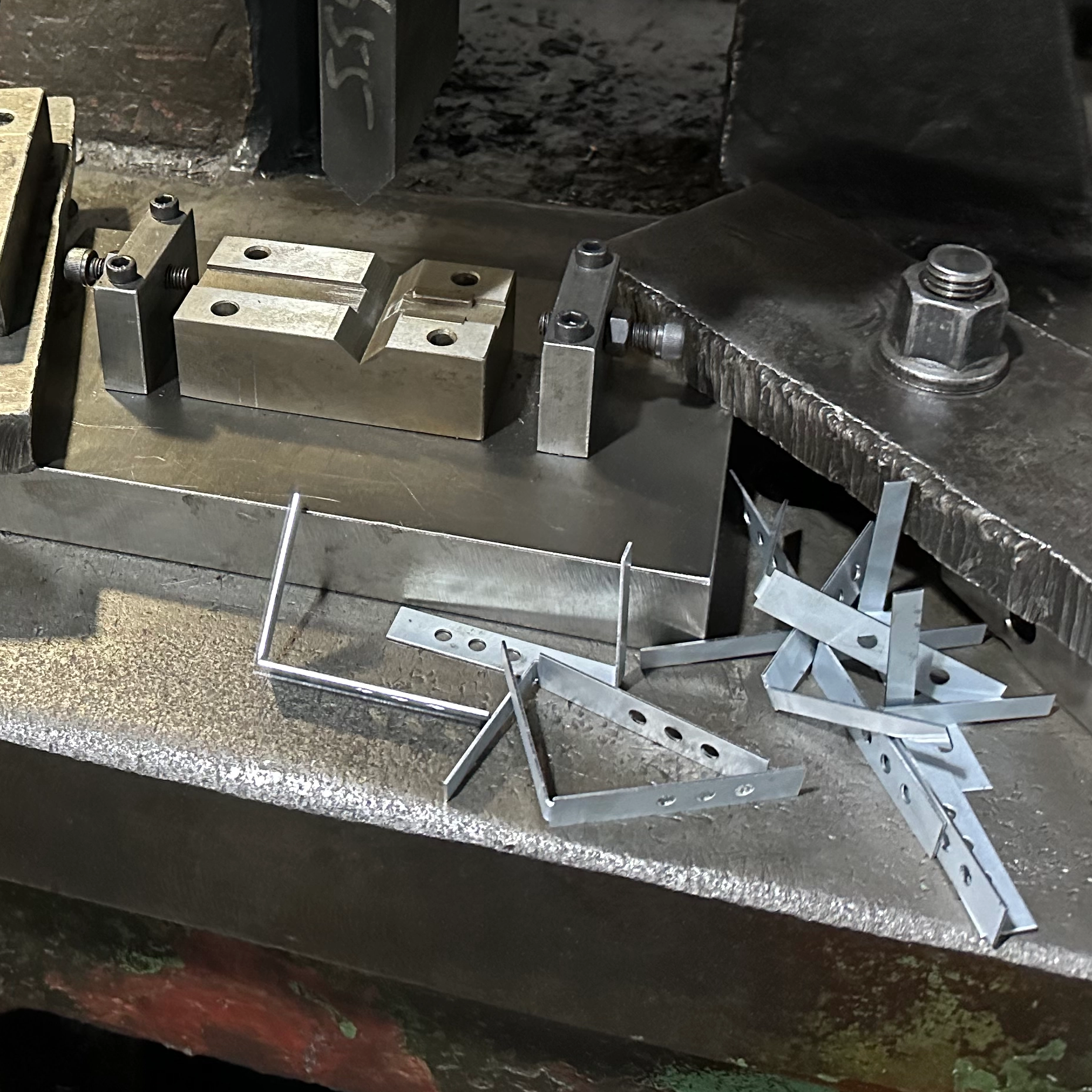 How To Install Butt Hinges And Choose The Right Type?